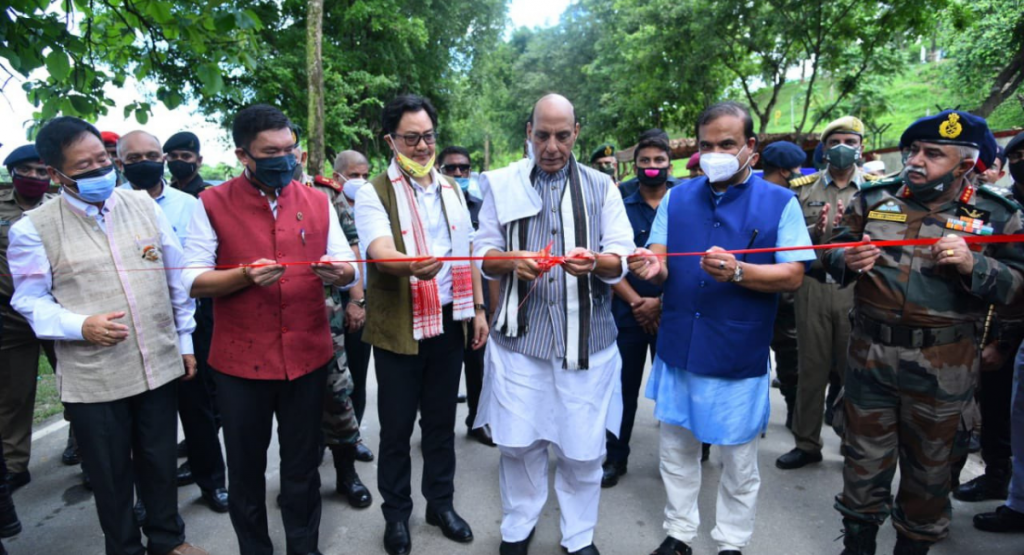 भारताच्या उत्तर आणि ईशान्य सीमा भागातील १२ महत्वाच्या रस्त्यांचे लोकार्पण