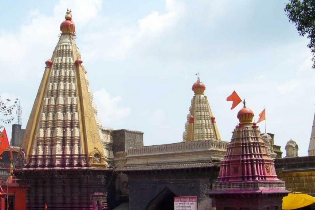 देवी पावली…अखेर महाराष्ट्रातील मंदिरे उघडणार