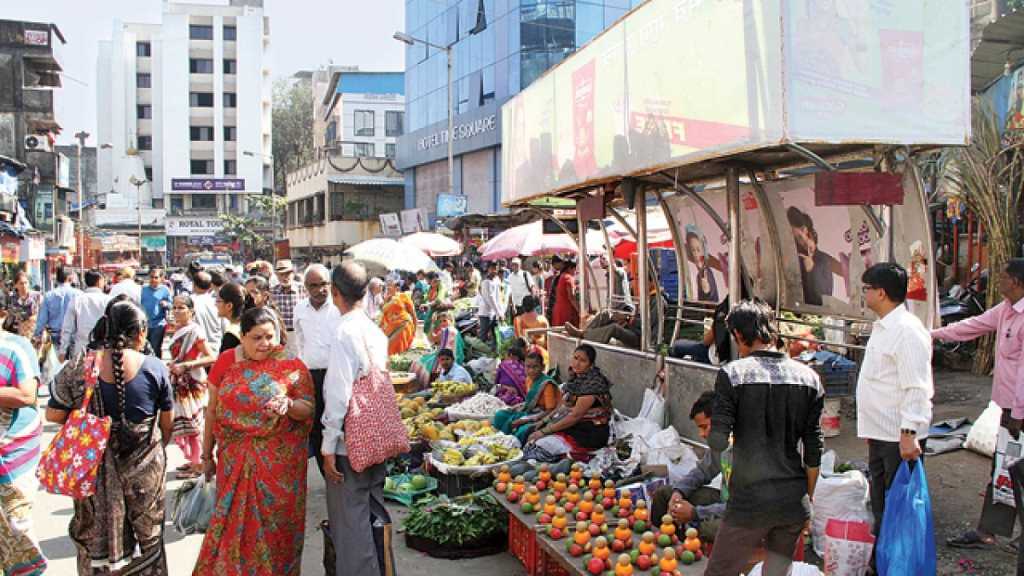 ठाण्यात फेरीवाल्यांच्या टोळ्या सक्रीय