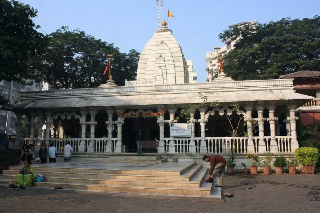 मुंबईतील महालक्ष्मी मंदिराचा घुमट होणार शुद्ध सोन्याचा