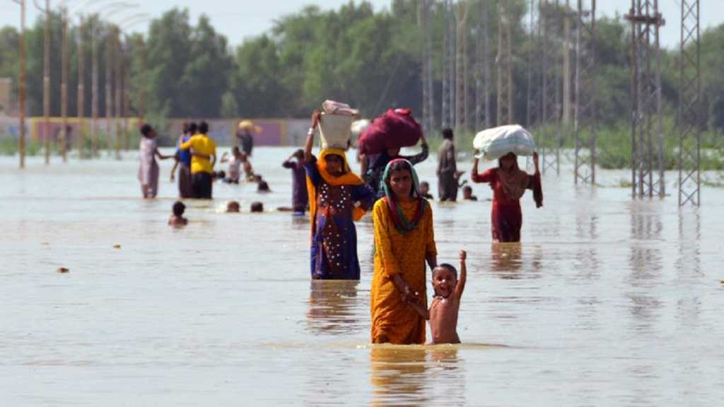 पाकिस्तान ‘बुडाला’ आणीबाणी जाहीर