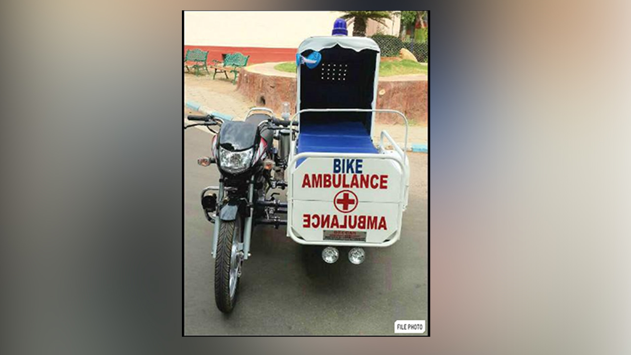 pregnant-women-bike-ambulances-are-eating-dust