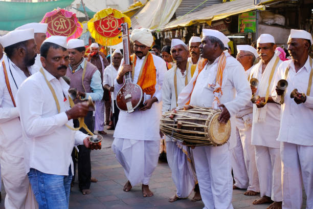 लाखो वारकऱ्यांना मिळणार विमा संरक्षण