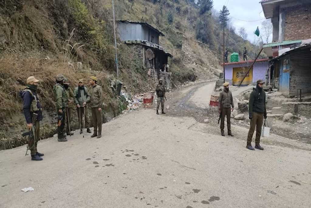 जम्मू-काश्मीरमध्ये लष्करावर हल्ला करण्यासाठी चिनी शस्त्रांचा वापर!