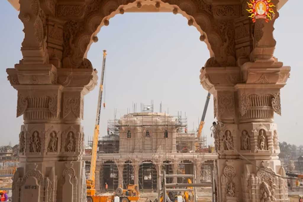 राम मंदिर उद्घाटनासाठी विरोधी पक्षांच्या प्रमुख नेत्यांना मिळाले निमंत्रण!