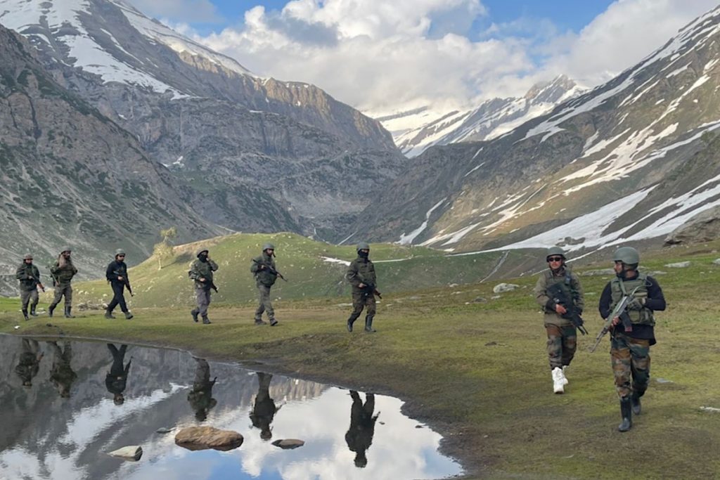 अमरनाथ यात्रेसाठी काश्मीरमध्ये हायटेक उपकरणांसह कमांडो, स्नायपर