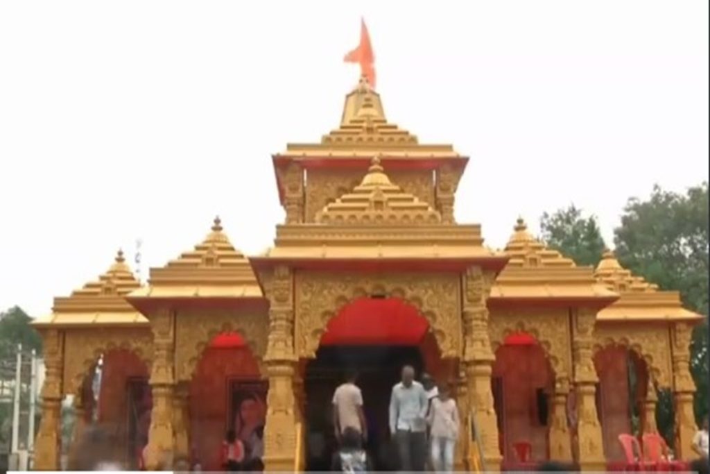 कर्नाटकातील कलबुर्गीत राममंदिराच्या संकल्पनेवरील श्रीगणेश !