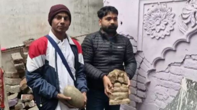 उत्तर प्रदेशच्या मुरादाबादमध्ये सापडले ४४ वर्षांपासून बंद असलेले शिव मंदिर!