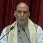 राजनाथ सिंह यांनी शहीद सैनिकांना वाहिली श्रद्धांजली